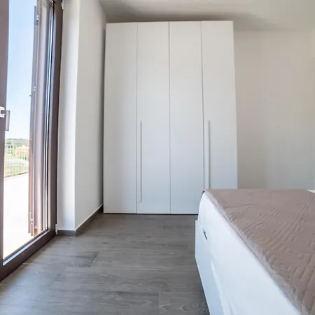 Signora Cinzia 公寓 *